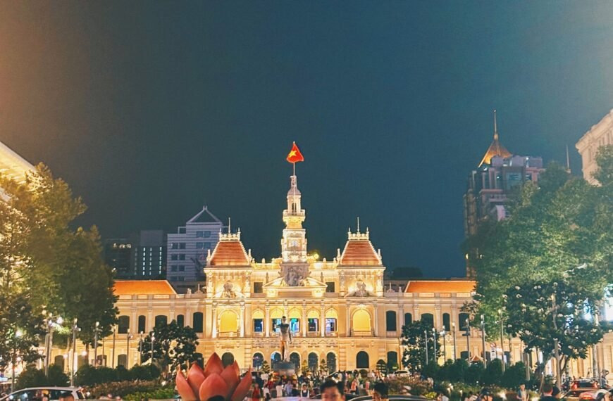 胡志明市：一座陌生而親切的城市